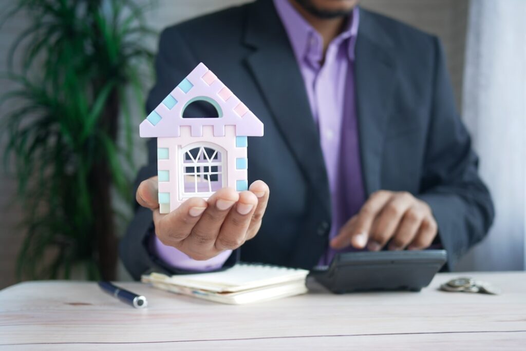 Trouver le prêt immobilier qu’il vous faut avec Canal Crédits Trouver le prêt immobilier qu’il vous faut avec Canal Crédits